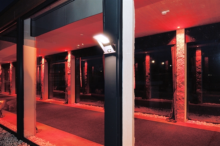 Уличный настенный светильник Deko-Light Solar Premium 731116 фото